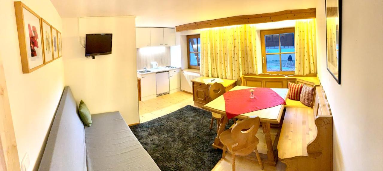 Apartmán Gutshof Zum Schluxen Pinswang